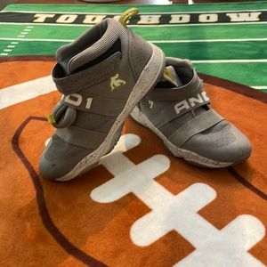 And 1 basketball shoes